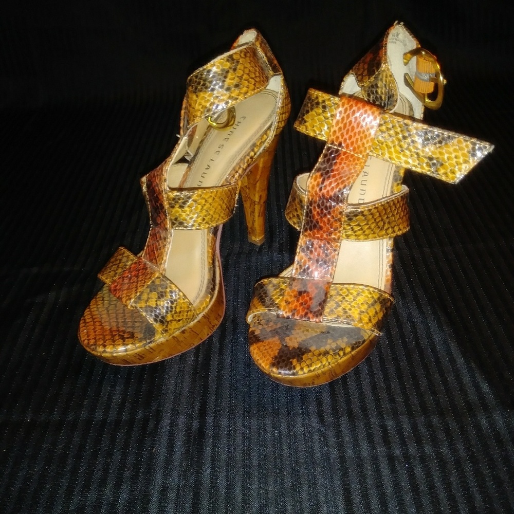 Chinese Laundry faux leather python pump
